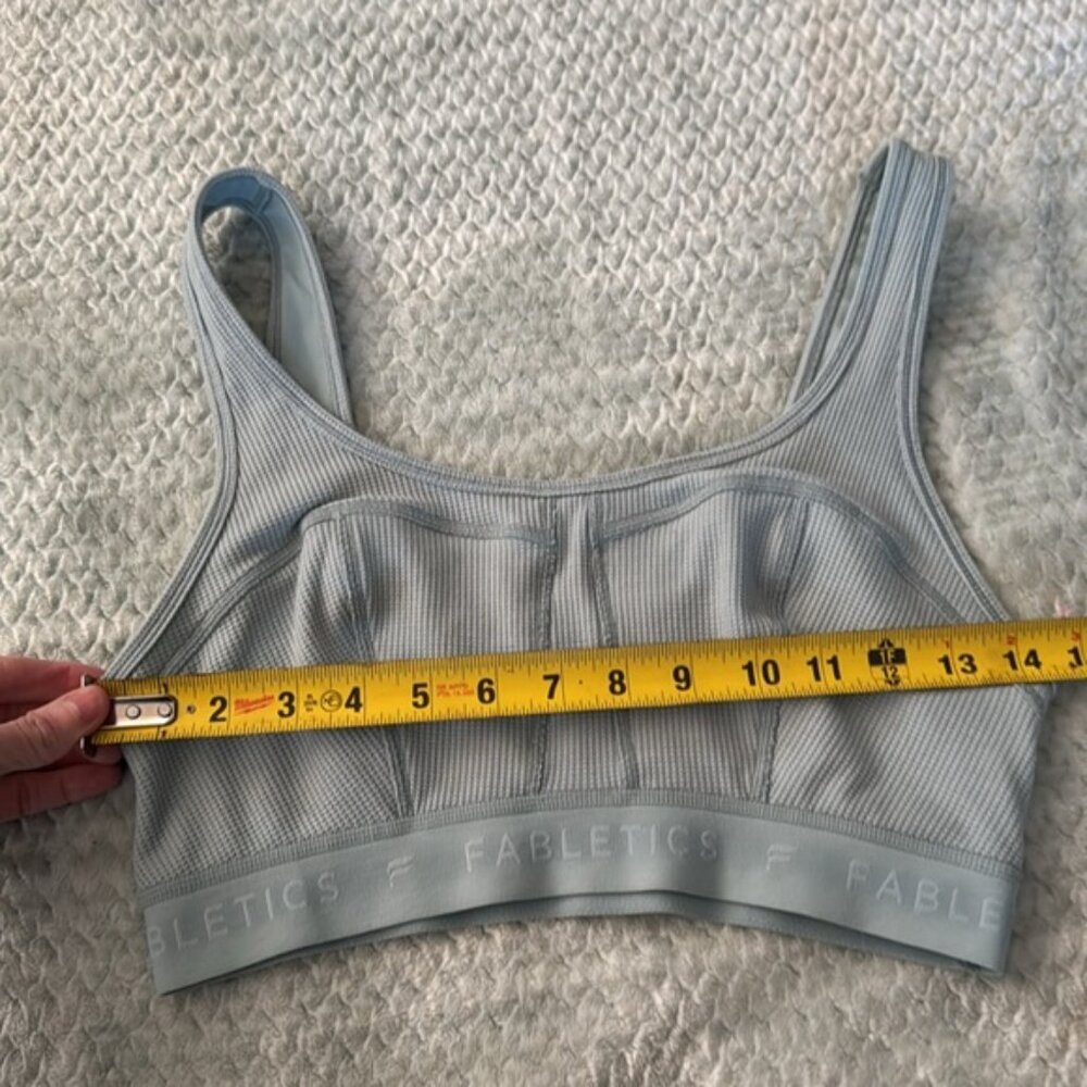 Fabletics Active Set Aqua - Picture 4 of 11